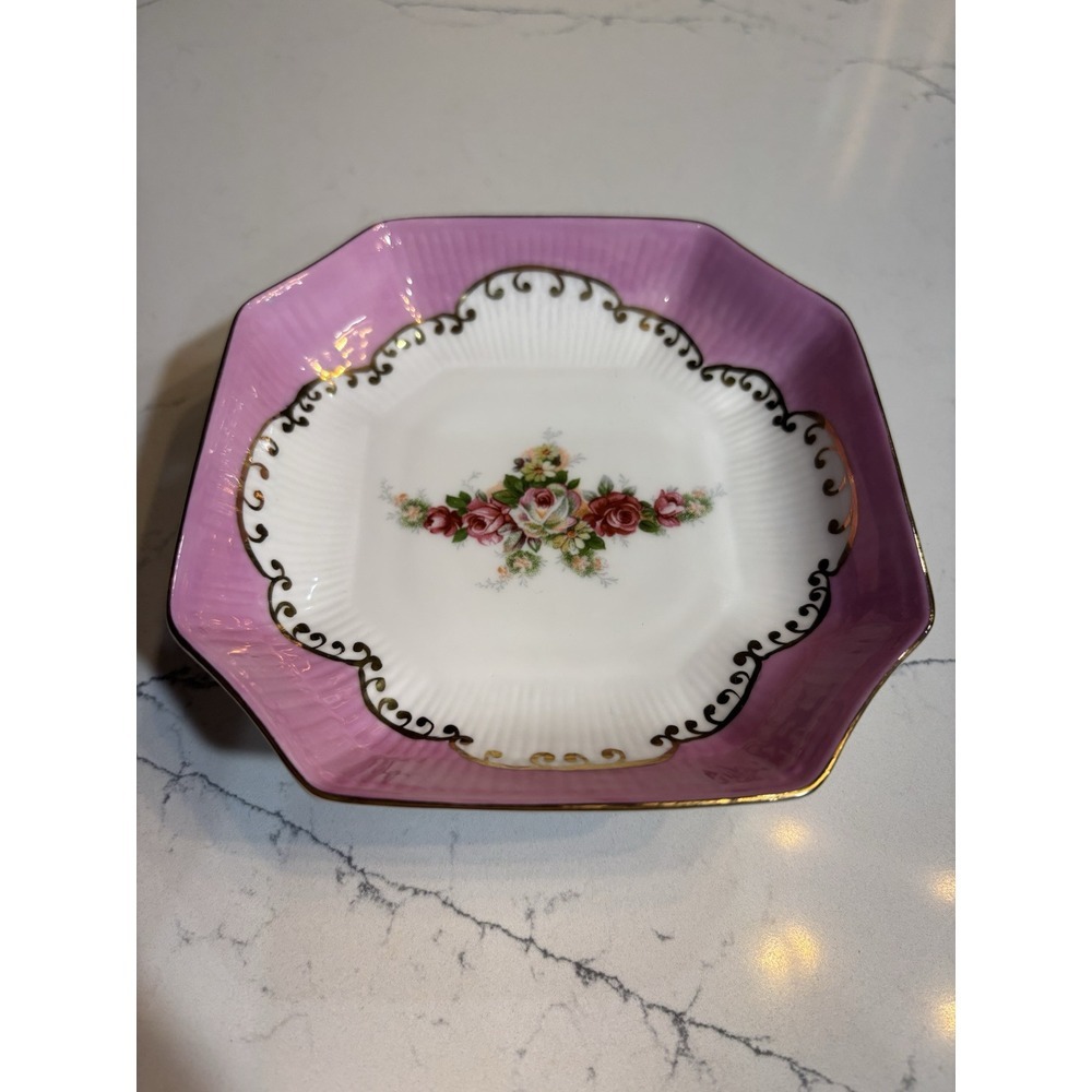 VICTORIAN STYLE~Gold~Footed~SQUARE DISH~Rose Garland~ Pink‎ Gold Boarder Trinket